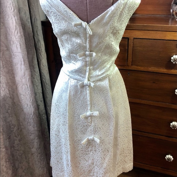 Vintage 50s silver dress with bow back - Picture 3 of 5